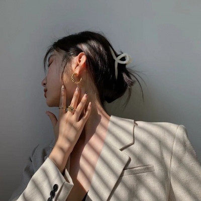 黑幫大佬和我的365天