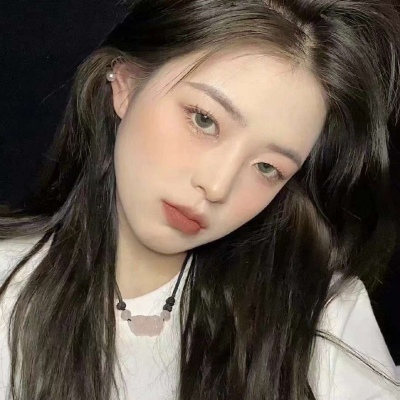 不容易硬,硬而不堅