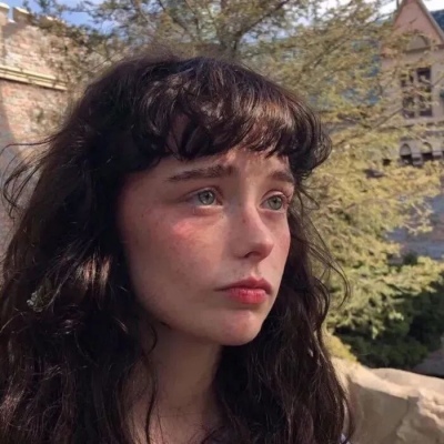 我被同桌扯奶罩摸下面動態(tài)圖