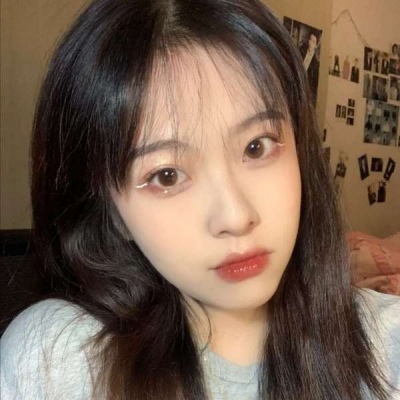 小白花澆灌日常by陳念安