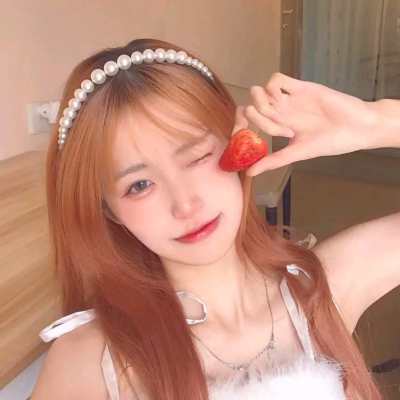 男人晚上吃奶時(shí)乳房會變