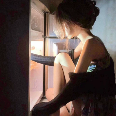 女性私下黑是什么原因引起的呢