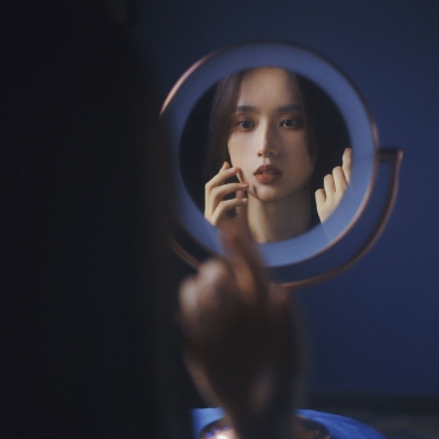 班長扒開衣服露出??讓我揉視頻