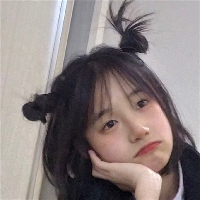 火舞與三個(gè)小男公園漫畫