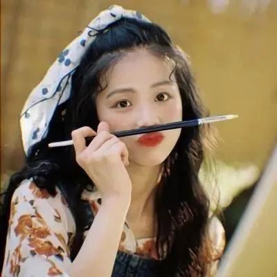 外陰長疙瘩圖片