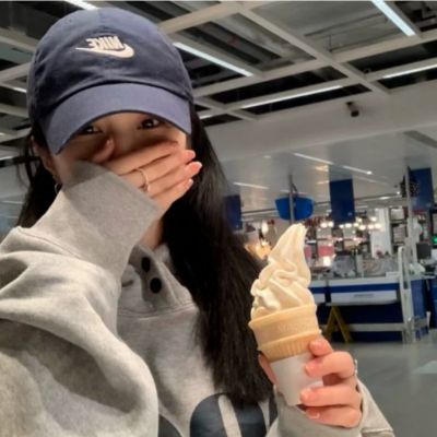 少帥你老婆又跑漫畫作者