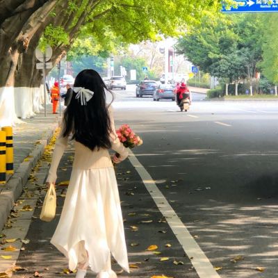 男人扒開腿秘?打撲克免費(fèi)視頻