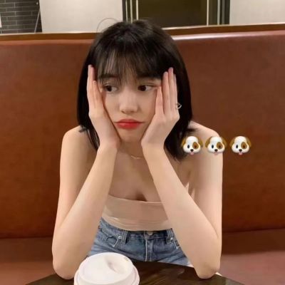 二次元美女被 黃漫網(wǎng)站