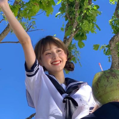 老師扒開腿秘 讓我爽了動漫