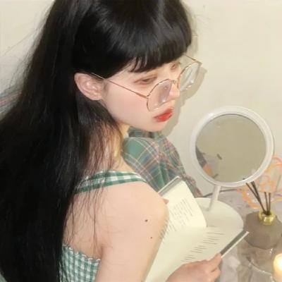 黑蓮花攻略手冊(cè)漫畫免費(fèi)下拉式漫畫