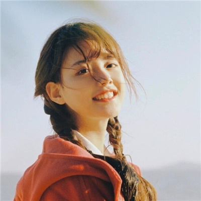 女生下體分泌的白色粘稠物是什么