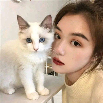 大胸女被c 黃秘 電影