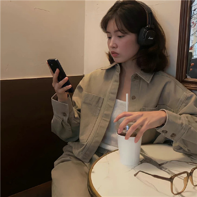 女仆扒開腿秘?讓人桶爽的作文