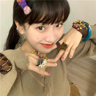 備《洞洞雜貨鋪》