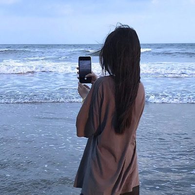 法國滿天星《太太們》