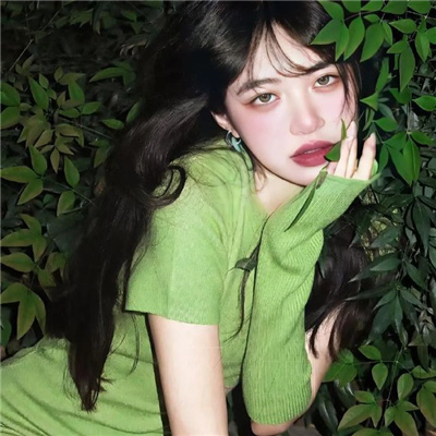 小馬配女人視頻