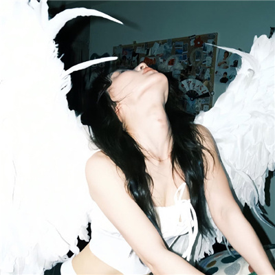 月經(jīng)推遲下邊老是出水