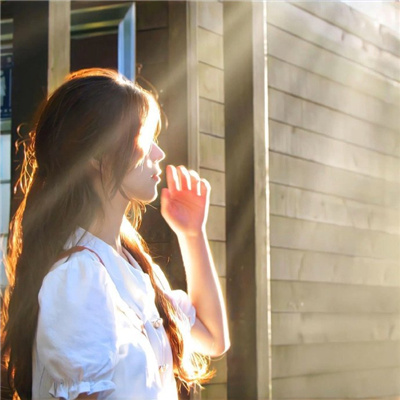 正常陰脣和肥大圖片