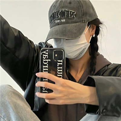 男男被綁床脫褲玩jiji