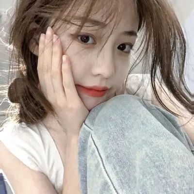 魔咒奇漫屋漫畫(huà)下拉