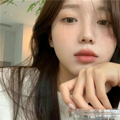 白絲女仆被??免費視頻