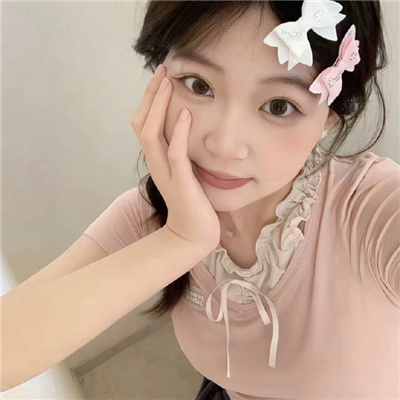 扒開雙腿猛進入jk?；赓M網站 v2.1.66 安卓版3