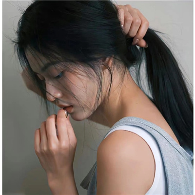 日本動漫《內(nèi)衣辦公室》免費(fèi)看