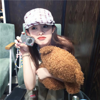 意大利《醫(yī)務(wù)室繡感》