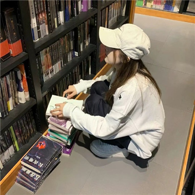 B站暴躁姐的丈夫是干什么的