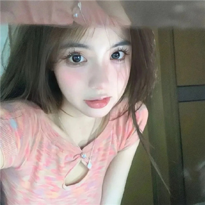 法國滿天星《八尺夫人》在錢