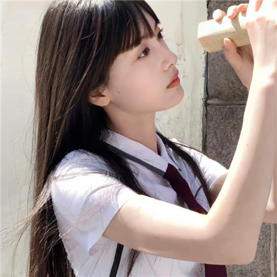 例假每個(gè)月都推遲十幾天是什么原因