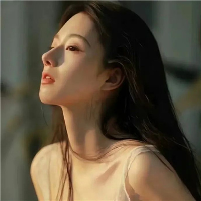 大胸女被c??黃秘??視頻