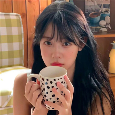 妖精動漫廣告界面