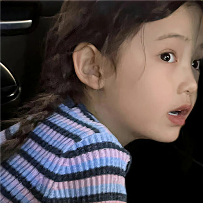 美女?；??張開腿讓我?漫畫