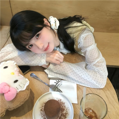 甜到爆的校園戀愛劇