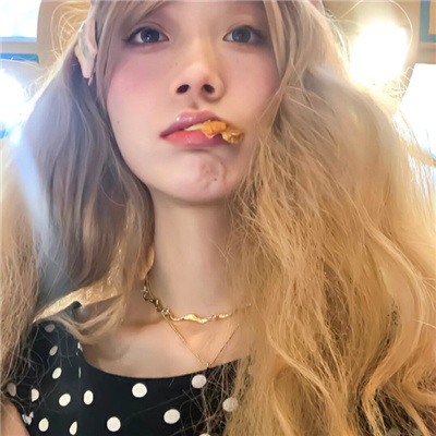 指甲有豎紋是哪里有病